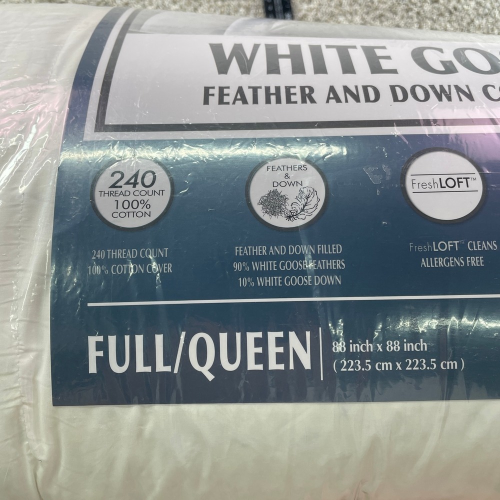 Hotel Grand White Goose Feather and Down Comforter F/Q White NEW 240TC Cotton